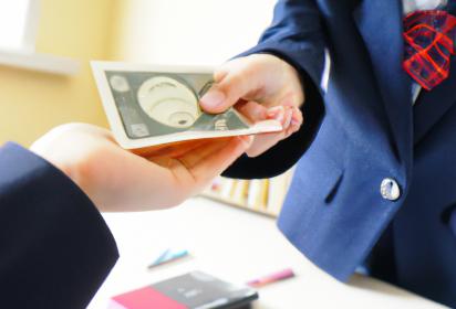 schoolmoneypayment_01.jpg